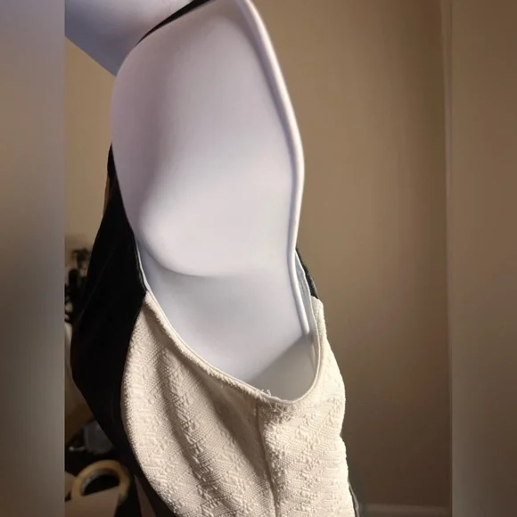 Black & White peplum Shirt - Picture 6 of 6